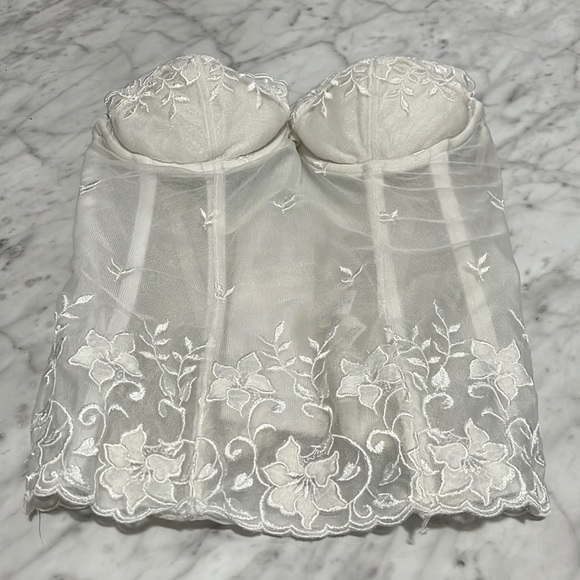 Vintage 90s Victoria secret bustier corset - Picture 2 of 8